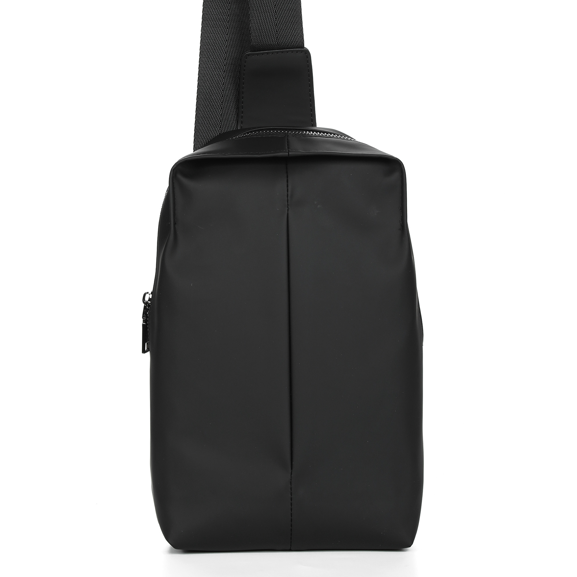 Черная текстильная сумка слинг